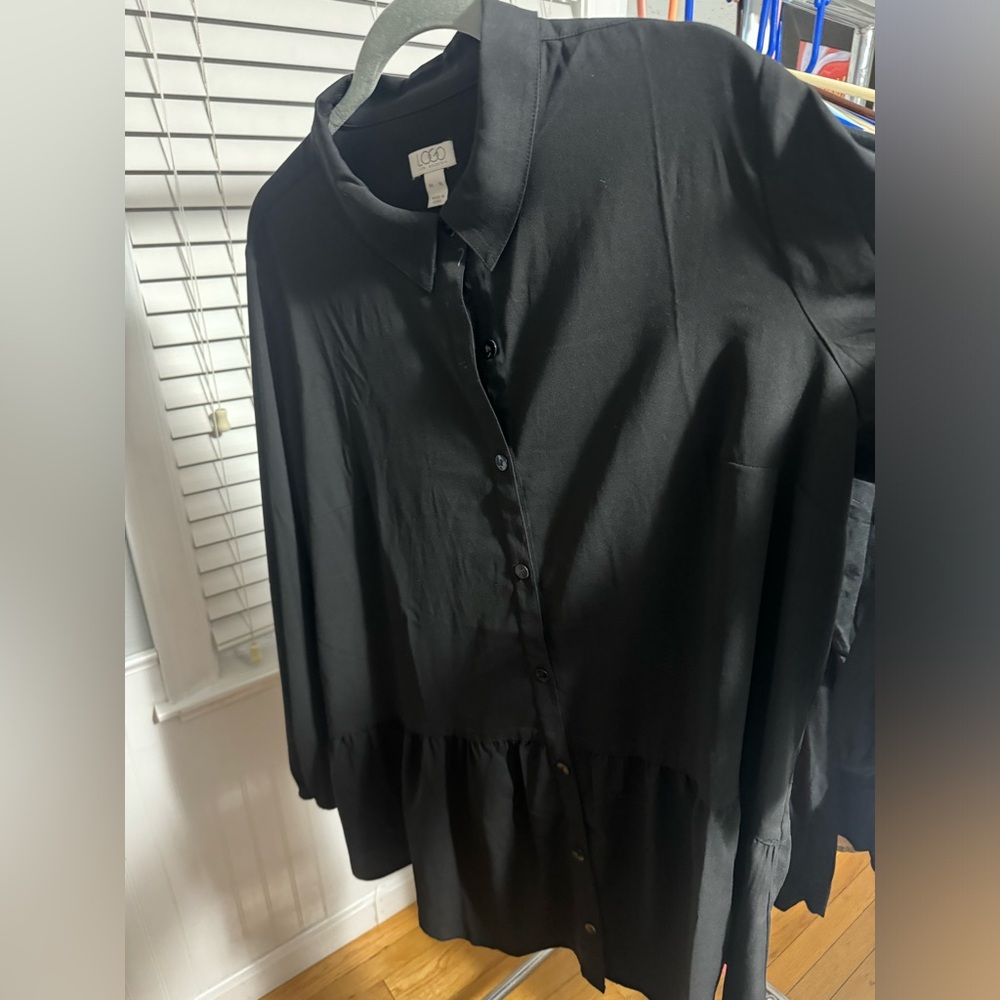 Logo by Lori Goldstein black button down shirt.